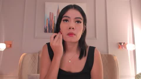 Snapshot of mia_kisses2 chatting on 12/19/25, 02:51 Mia online show from 12/19/25, 02:51