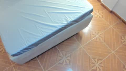 Snapshot of mia_kisses2 chatting on 02/03/26, 02:32 Mia online show from 02/03/26, 02:32