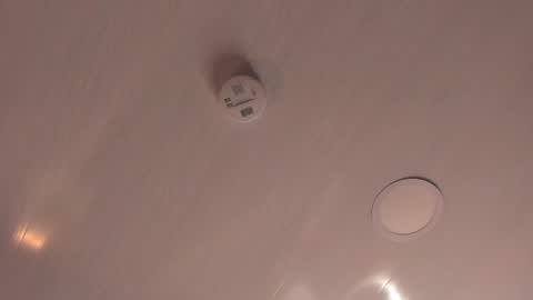 Snapshot of mia_kisses2 chatting on 04/11/26, 03:00 Mia online show from 04/11/26, 03:00