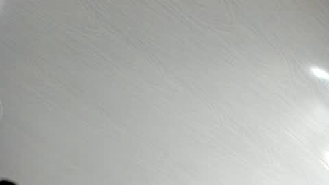 Snapshot of mia_kisses2 chatting on 04/14/26, 02:17 Mia online show from 04/14/26, 02:17