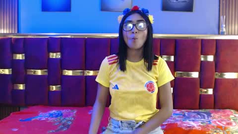 Snapshot of mia_konor06 chatting on 06/06/26, 11:15 Mia. online show from 06/06/26, 11:15