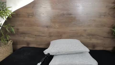 Snapshot of mia_lacy chatting on 11/22/25, 07:35 mia_lacy online show from 11/22/25, 07:35