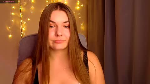Snapshot of mia_lemm chatting on 09/16/25, 08:15 mia_lemm online show from 09/16/25, 08:15