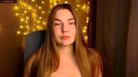 Snapshot of mia_lemm chatting on 09/18/25, 04:14 mia_lemm online show from 09/18/25, 04:14