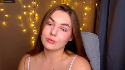 Snapshot of mia_lemm chatting on 09/23/25, 11:24 mia_lemm online show from 09/23/25, 11:24