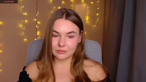 Snapshot of mia_lemm chatting on 09/26/25, 07:56 mia_lemm online show from 09/26/25, 07:56
