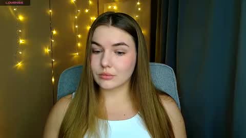 Snapshot of mia_lemm chatting on 10/22/25, 07:41 mia_lemm online show from 10/22/25, 07:41