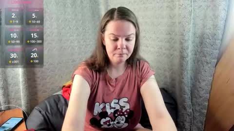 Snapshot of mia_lores chatting on 10/14/25, 07:31 mia_lores online show from 10/14/25, 07:31