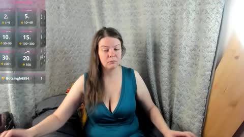 mia_lores online show from 11/09/25, 09:29