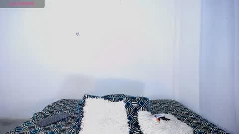 ---Mia--- online show from 05/08/26, 02:17
