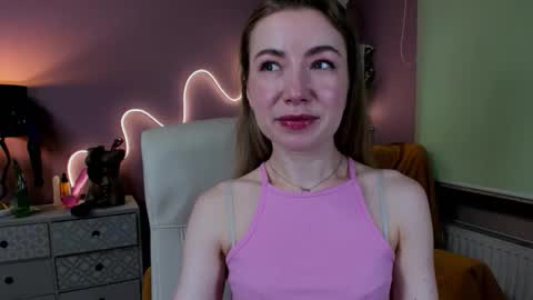 Mia online show from 09/11/25, 06:35