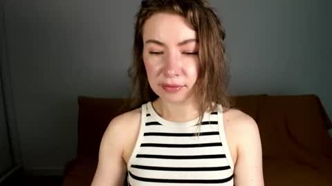Snapshot of mia_luxx92 chatting on 07/18/26, 07:12 Mia online show from 07/18/26, 07:12