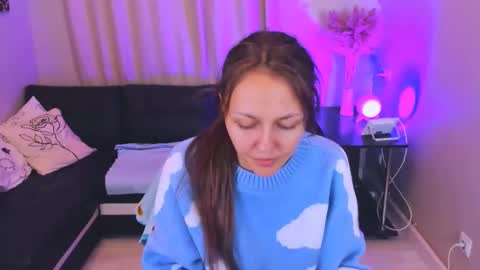 Snapshot of mia_meowxkiss chatting on 10/10/25, 03:33 mia_meowxkiss online show from 10/10/25, 03:33