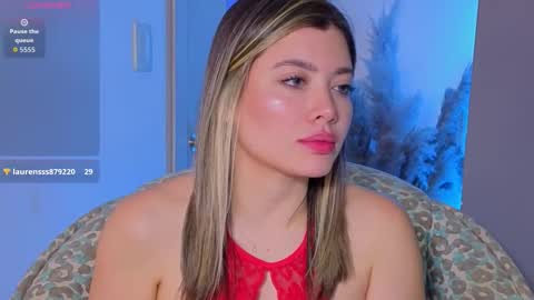 Snapshot of mia_monroe_888 chatting on 12/16/25, 11:21 Mia Monroe online show from 12/16/25, 11:21