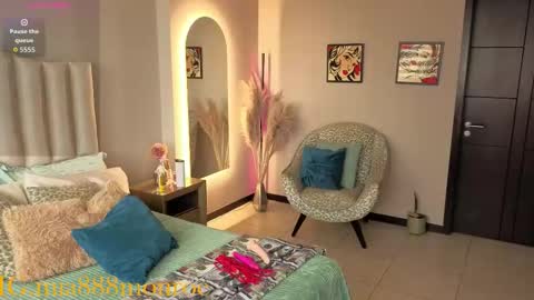 Snapshot of mia_monroe_888 chatting on 03/05/26, 06:37 Mia Monroe online show from 03/05/26, 06:37