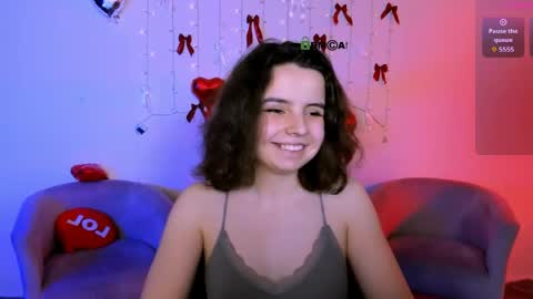 Snapshot of mia_mooon_ chatting on 05/25/26, 09:04 mia_mooon_ online show from 05/25/26, 09:04