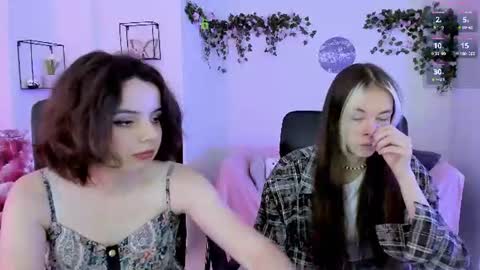 mia_mooon_ online show from 06/27/26, 08:19