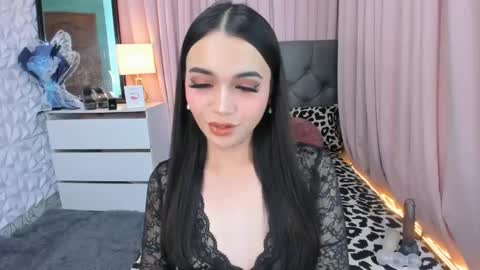 Snapshot of mia_mow chatting on 03/09/25, 06:43 They called me MIA online show from 03/09/25, 06:43