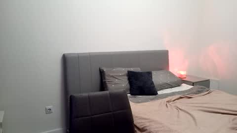 Mia online show from 03/23/26, 11:14