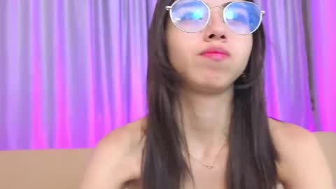 Snapshot of mia_naive chatting on 02/28/26, 12:06 Mia online show from 02/28/26, 12:06