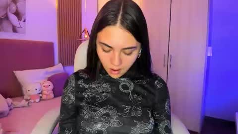 Snapshot of mia_nevaeh chatting on 11/10/25, 09:14 Mia Nevaeh - follow me online show from 11/10/25, 09:14