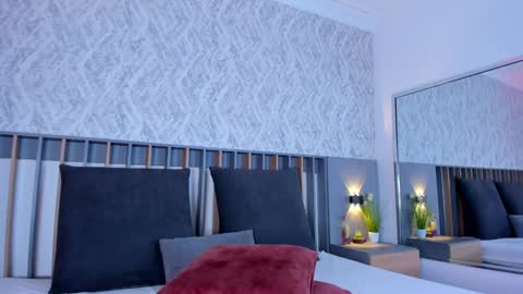 Snapshot of mia_oceann chatting on 01/04/25, 07:55 MIa online show from 01/04/25, 07:55