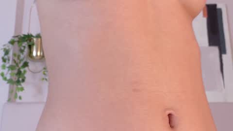 Snapshot of mia_oconner chatting on 01/06/25, 04:13 mia_oconner online show from 01/06/25, 04:13