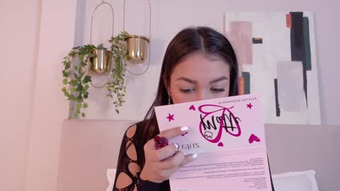 Snapshot of mia_oconner chatting on 01/07/25, 01:03 mia_oconner online show from 01/07/25, 01:03