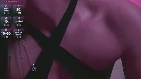 Snapshot of mia_patrick1 chatting on 04/17/26, 11:46 Mia online show from 04/17/26, 11:46