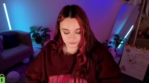 Mia online show from 05/30/26, 01:25