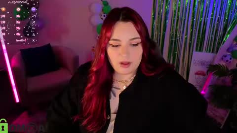 Mia online show from 07/13/26, 12:02