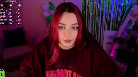 Mia online show from 07/14/26, 12:02