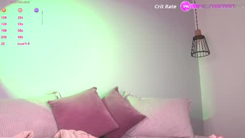 Snapshot of mia_reeves chatting on 06/17/26, 06:53 Mia Reeves online show from 06/17/26, 06:53