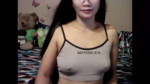 Snapshot of mia_rein chatting on 12/31/24, 07:10 mia_rein online show from 12/31/24, 07:10