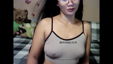 Snapshot of mia_rein chatting on 01/13/25, 06:38 mia_rein online show from 01/13/25, 06:38