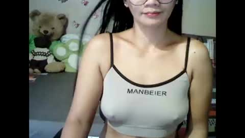 mia_rein online show from 11/22/25, 02:10