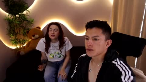 mia_renso online show from 04/02/26, 12:36