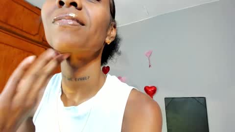 Mia online show from 02/24/25, 08:47