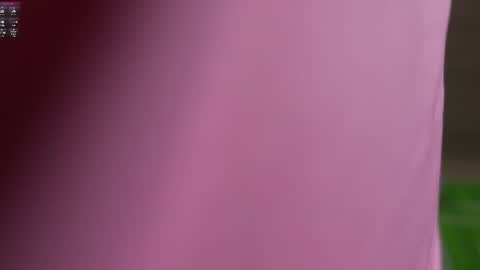 Snapshot of mia_rosalie chatting on 06/26/26, 04:44 mia_rosalie online show from 06/26/26, 04:44