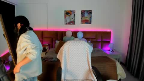  MIA  online show from 05/31/26, 03:15