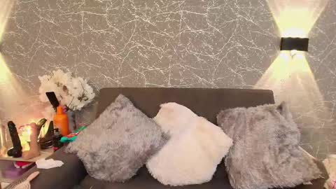 Mia Roux online show from 02/09/25, 09:49