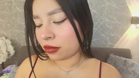 Mia Roux online show from 02/13/25, 07:10