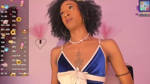 Snapshot of mia_royal chatting on 05/10/26, 02:33 mia_royal online show from 05/10/26, 02:33