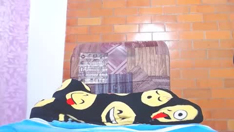 Cintia Rodriguez online show from 12/06/24, 04:47