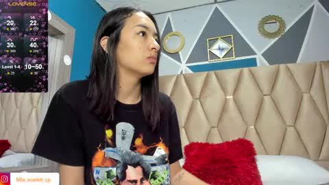 Snapshot of mia_scarlet69 chatting on 05/02/26, 12:10 MIA HOT online show from 05/02/26, 12:10