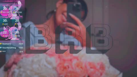 Snapshot of mia_sirenia chatting on 02/24/25, 06:27 Mia online show from 02/24/25, 06:27