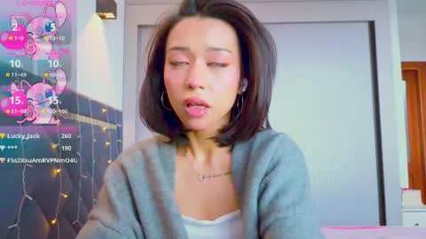 Snapshot of mia_sirenia chatting on 03/03/25, 06:48 Mia online show from 03/03/25, 06:48