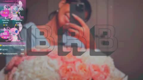 Snapshot of mia_sirenia chatting on 03/11/25, 09:24 Mia online show from 03/11/25, 09:24