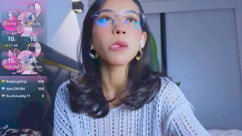 Snapshot of mia_sirenia chatting on 11/15/25, 02:24 Mia online show from 11/15/25, 02:24