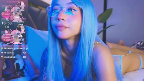 Snapshot of mia_sirenia chatting on 11/30/25, 03:16 Mia online show from 11/30/25, 03:16